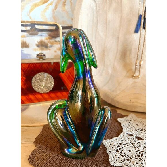 Viking Glass Mould Epic Dog Figurine Shiny Green Carnival Glass Hound by Mosser - Picture 4 of 5